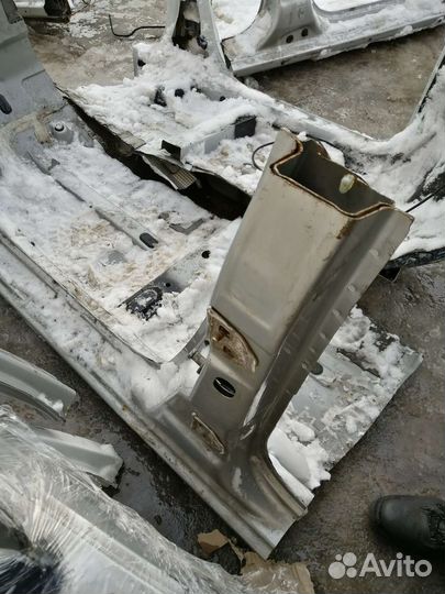 Рено дастер duster порог четверть левая