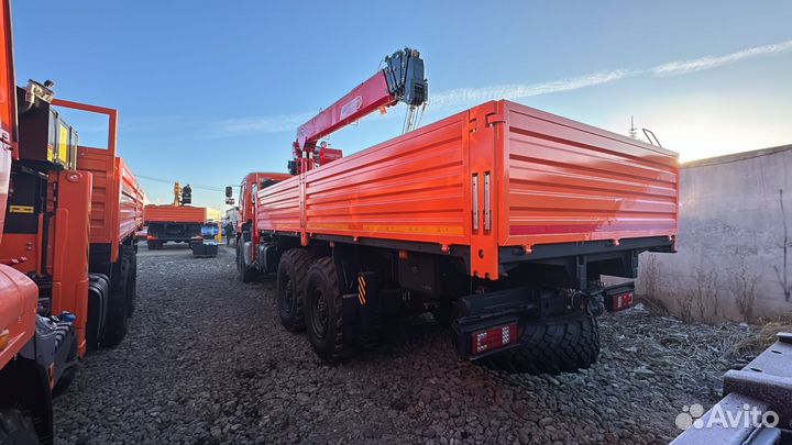 Бортовой грузовик КАМАЗ 43118 с КМУ Horyong, 2024
