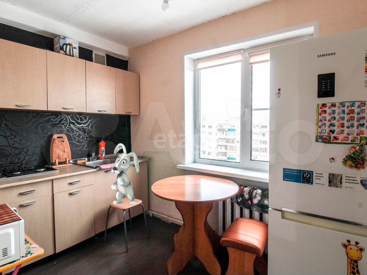3-к. квартира, 55 м², 10/10 эт.