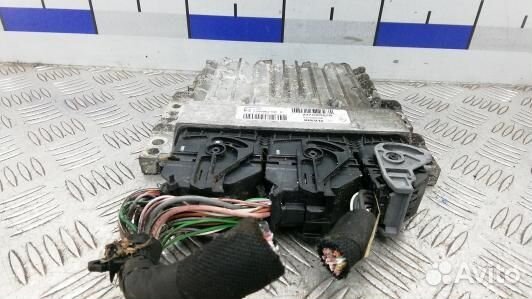 Блок управления двс renault megane 3 (TSV18PC01)
