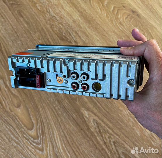 Автомагнитола Pioneer с bluetooth новая, гарантия