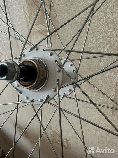 Новое трековое колесо