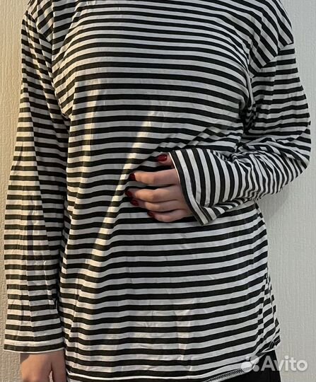 Лонгслив в полоску