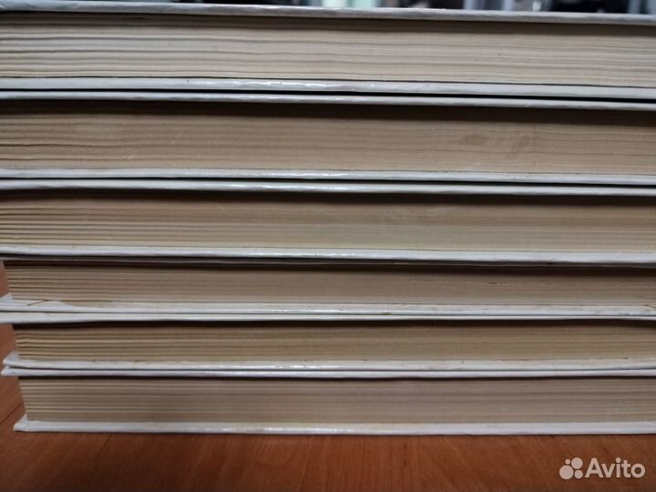 Книги детективы и триллеры