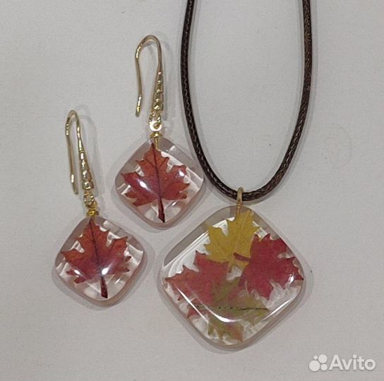 Украшения ручной работы из эпоксидной смолы