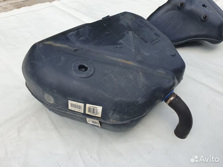 Топливный бак BMW e81 e82 e87 e88