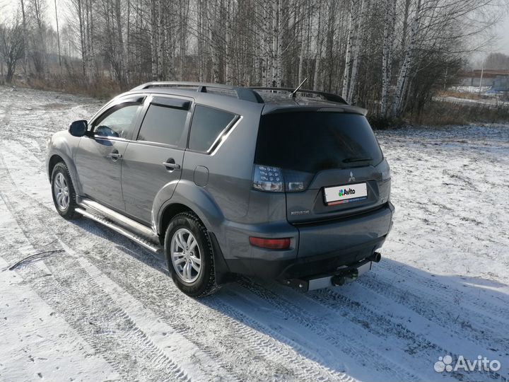 Mitsubishi Outlander 2.0 CVT, 2011, 223 717 км