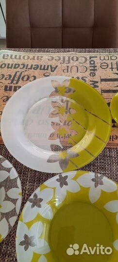 Набор столовой посуды на 6 персон