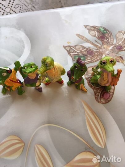 Игрушки из киндера 90х