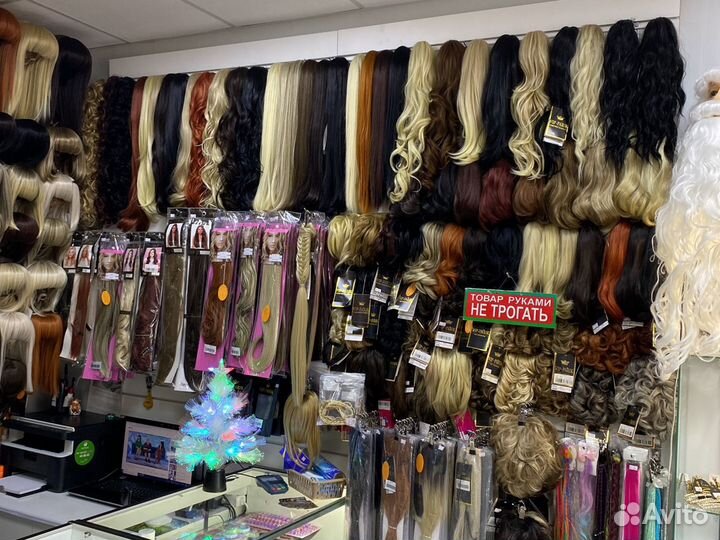 Парики, шиньоны, накладные пряди
