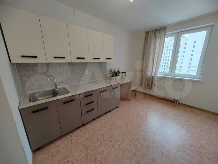 2-к. квартира, 51 м², 5/16 эт.