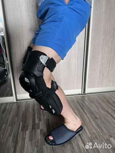 Мото Защита oneal коленей tyrant