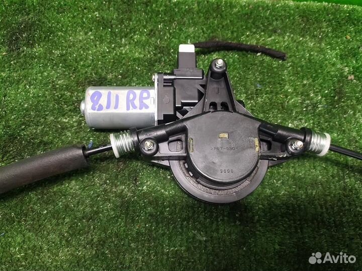 Стеклоподъемник задний правый Mazda 3 (BL) 2010