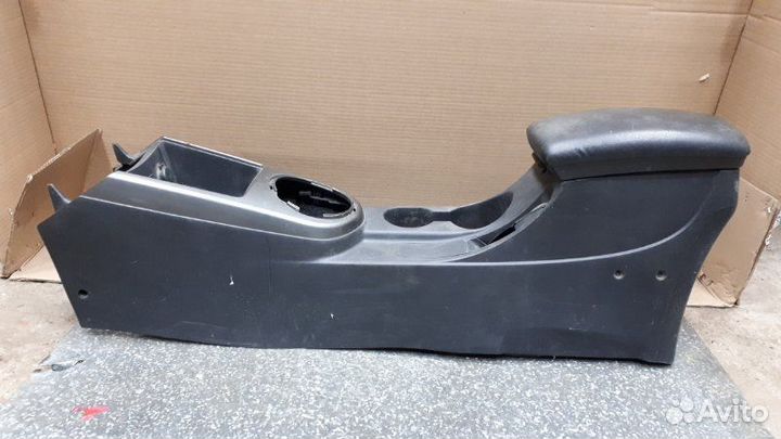 Центральная консоль Kia Cerato TD G4FC 2010