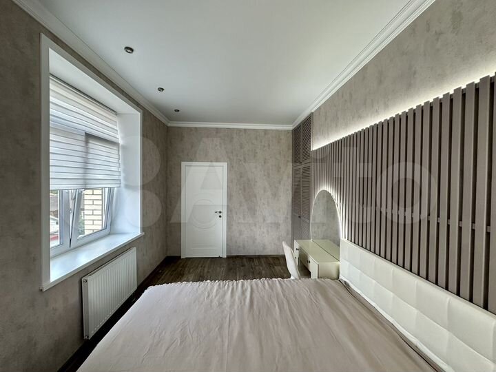 2-к. квартира, 73 м², 4/4 эт.