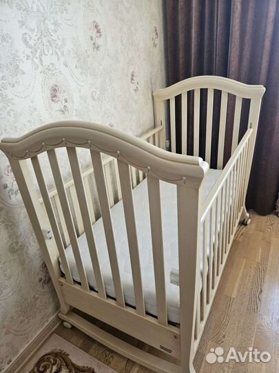 Детская кроватка итальянская