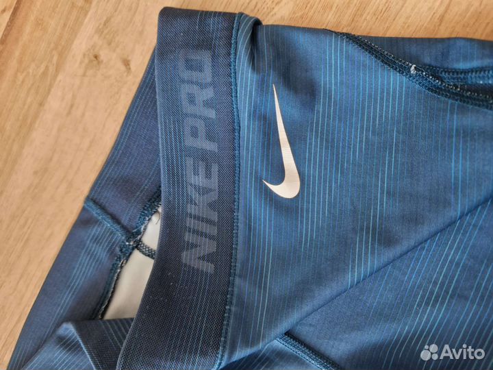 Тайтсы Nike Pro Hypercool
