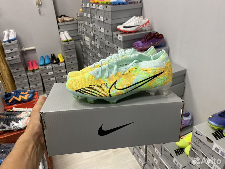 Футбольные бутсы Adidas predator Nike air zoom 15