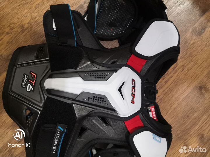 Хоккейный нагрудник ccm jetspeed ft6 6 pro sr L