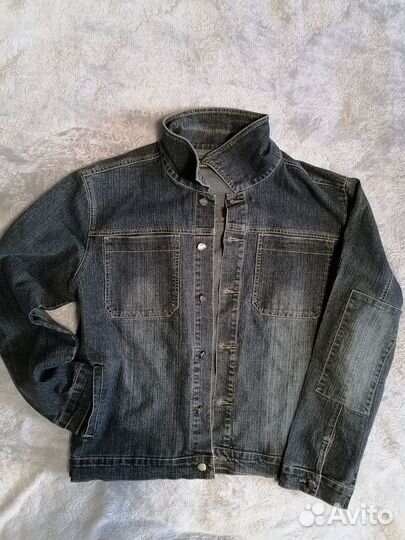 Джинсовая куртка
