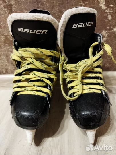 Хоккейные коньки bauer 33,5