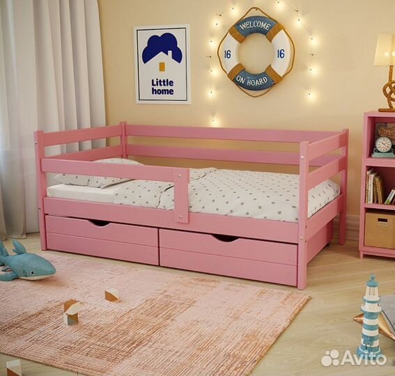 Детская кровать с бортиком