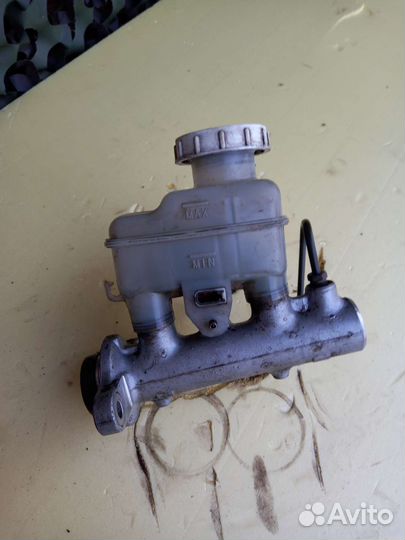 Lancer 9 вакуумный усилитель,гл.тормозной цилиндр