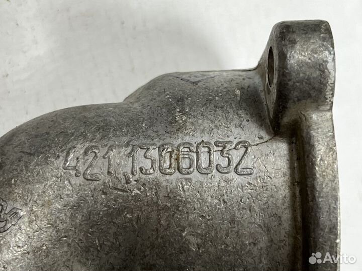 Крышка корпуса термостата УАЗ, газ, волга