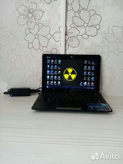 Netbook Asus EEE PC-1015B