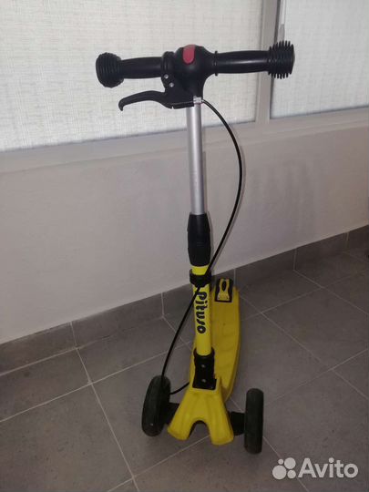 Самокат детский трехколесный бу
