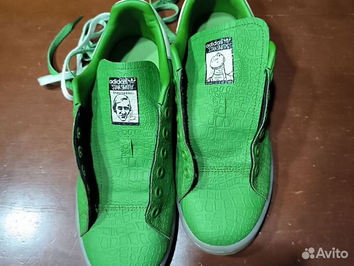 Кроссовки adidas