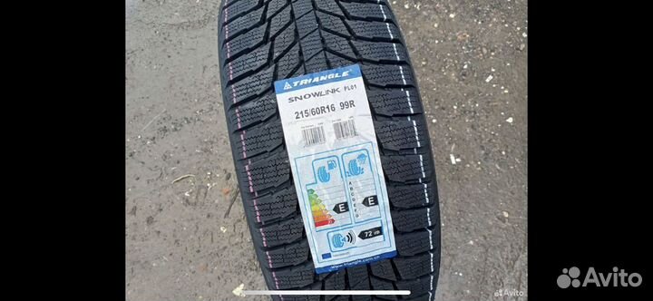 Triangle PL01 215/60 R16