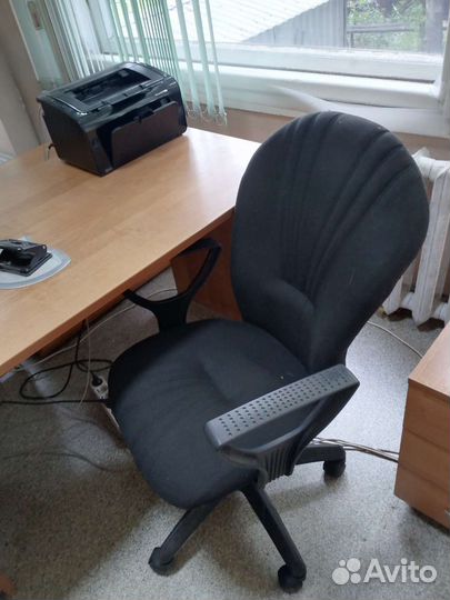 Компьютерное кресло