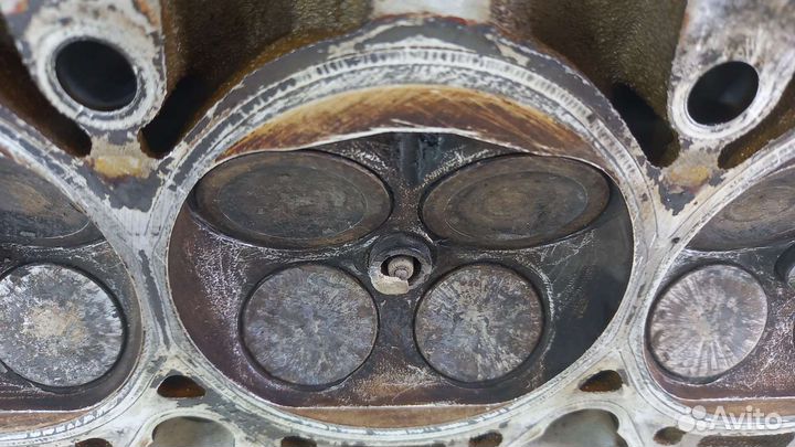 Головка блока цилиндров 2.0 Volkswagen Passat CC