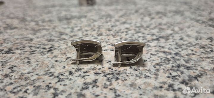 Серьги серебряные с фианитами