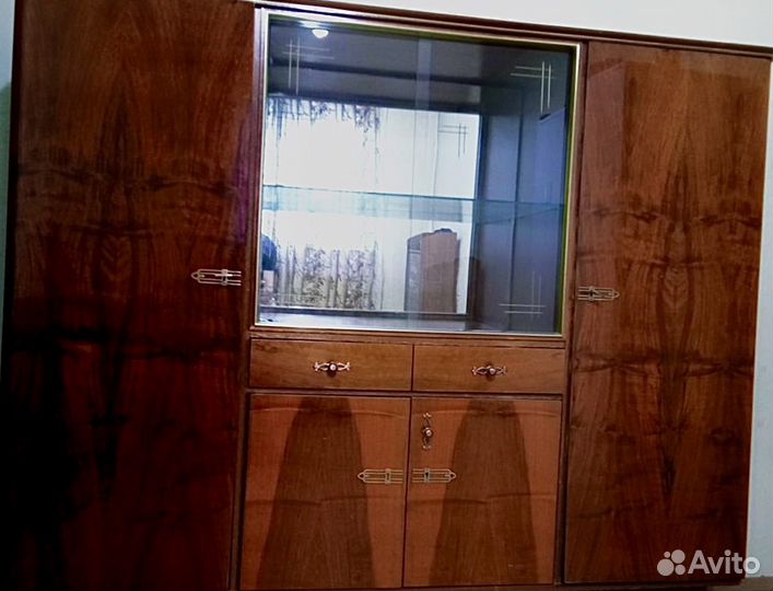 Сервант немецкий