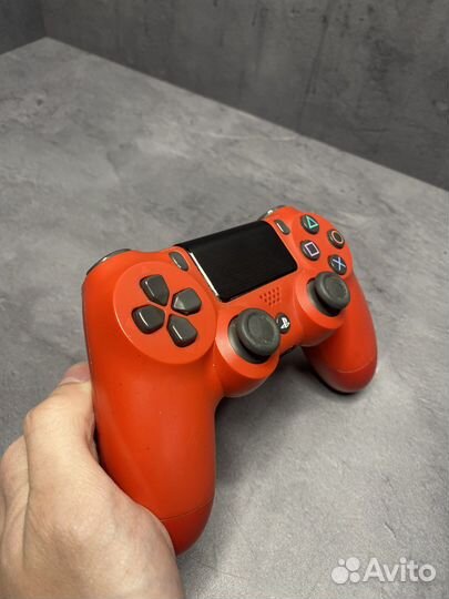 Sony Dualshock 4v2 (Оригинал, красный)