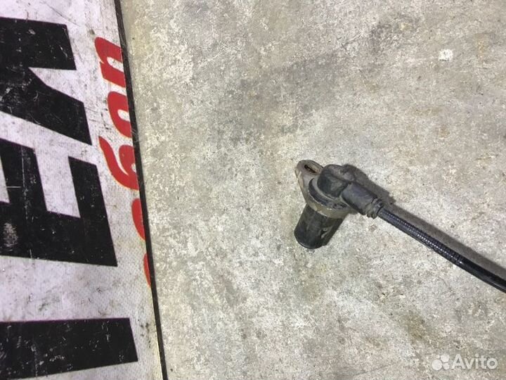 Датчик ABS передний правый Nissan Primera P12