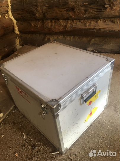 Ящик кофр транспортировочный кейс