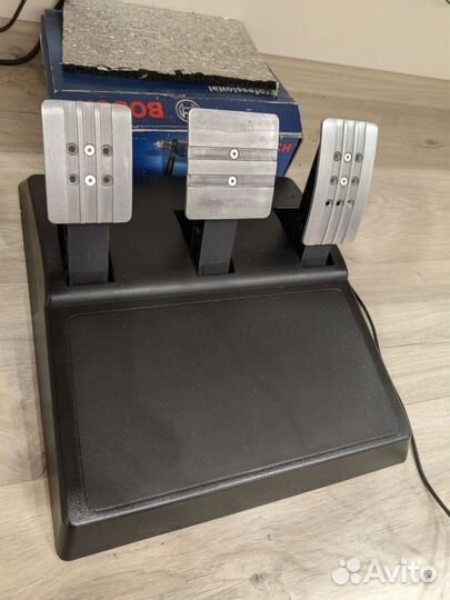 Игровой руль Thrustmaster T300RS GT Edition