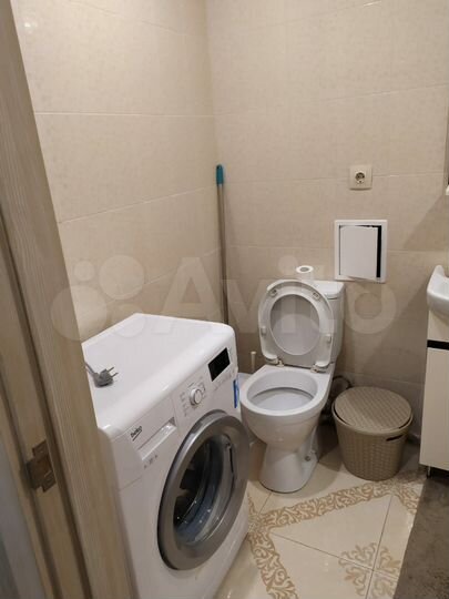 2-к. квартира, 56 м², 2/5 эт.