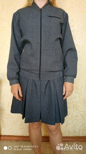 Школьная форма 42-44 размер