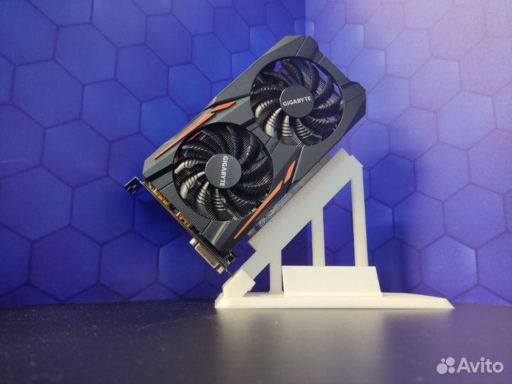 AMD RX 560 4gb Gigabyte