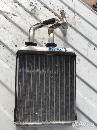 Радиатор отопителя (Opel Astra)