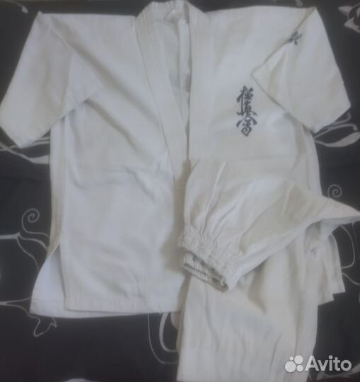 Продаю кимоно для каратэ