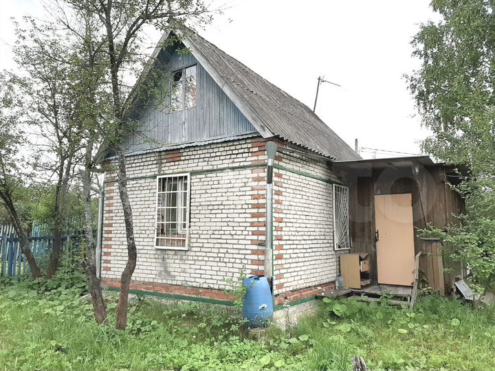 Дача 25 м² на участке 6 сот.