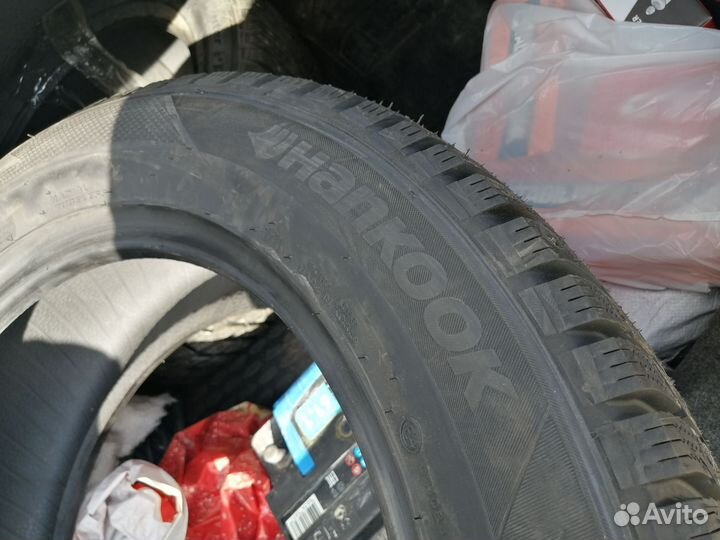 Hankook Winter I'Pike RS2 W429 235/55 R17 103T