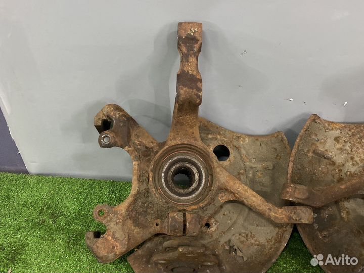 Кулак volkswagen golf 3