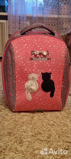 Рюкзак школьный