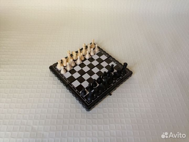 Шахматы дорожные магнитные маленькие